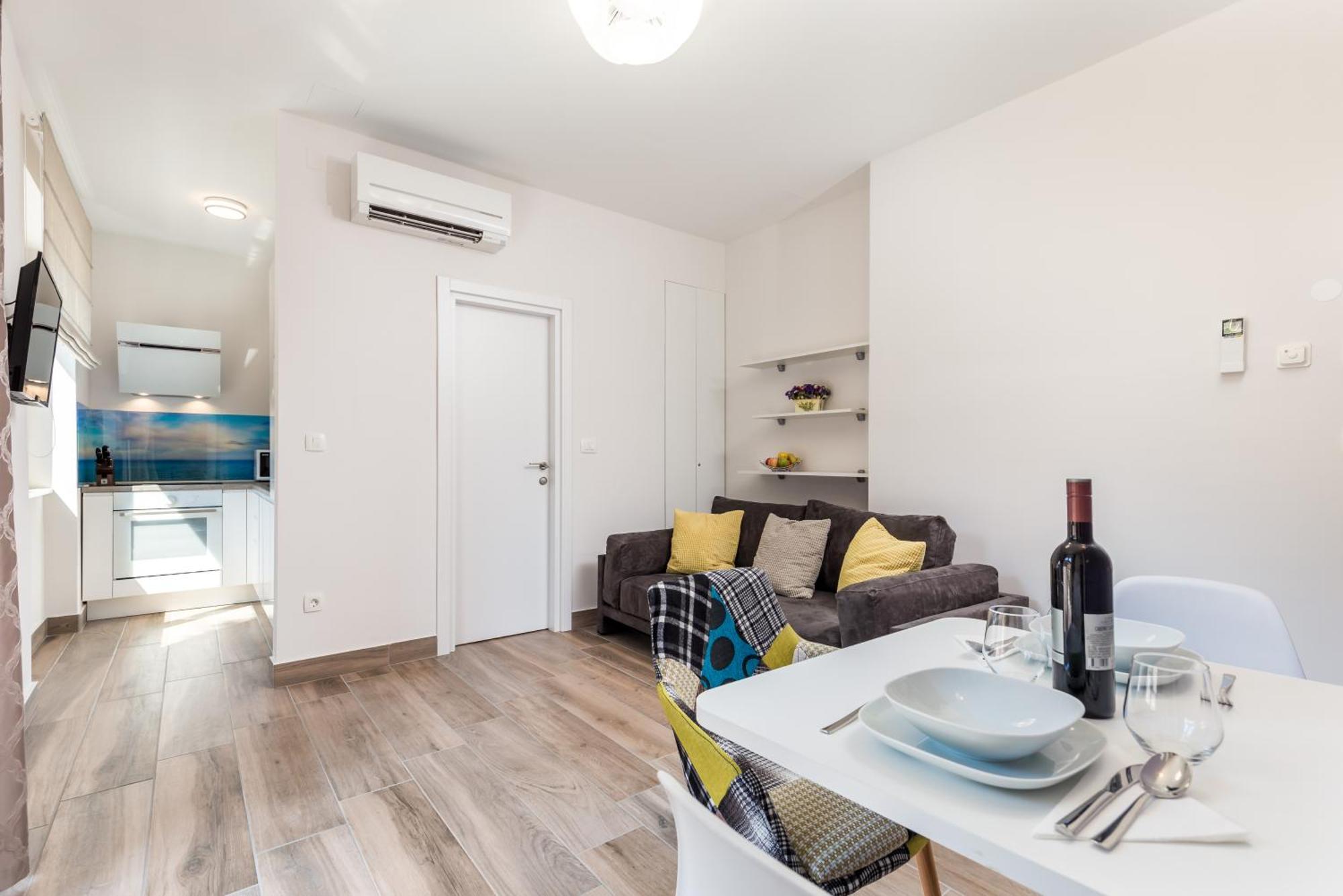 Apartments Liana أوباتيا الغرفة الصورة