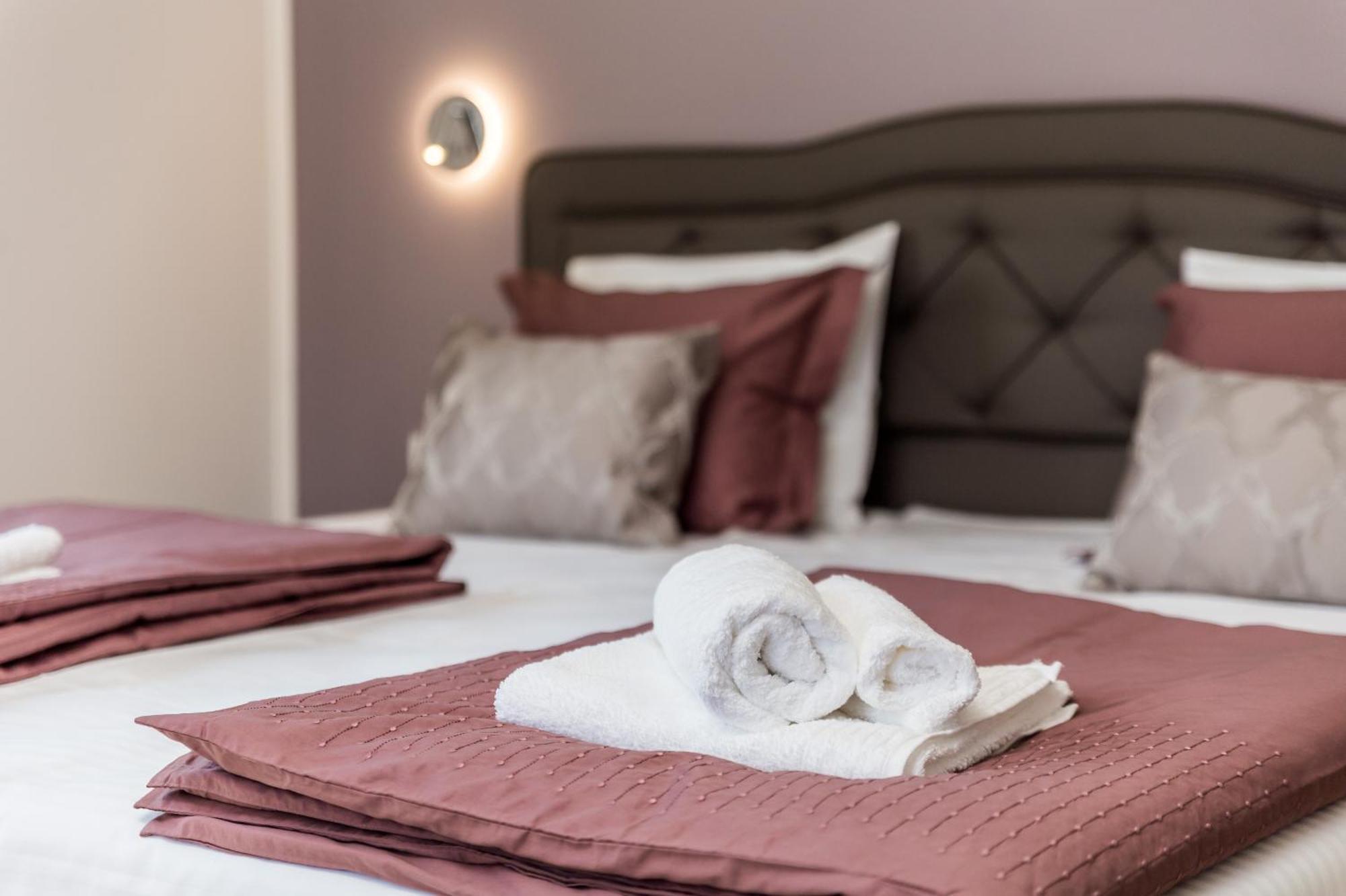 Apartments Liana أوباتيا الغرفة الصورة