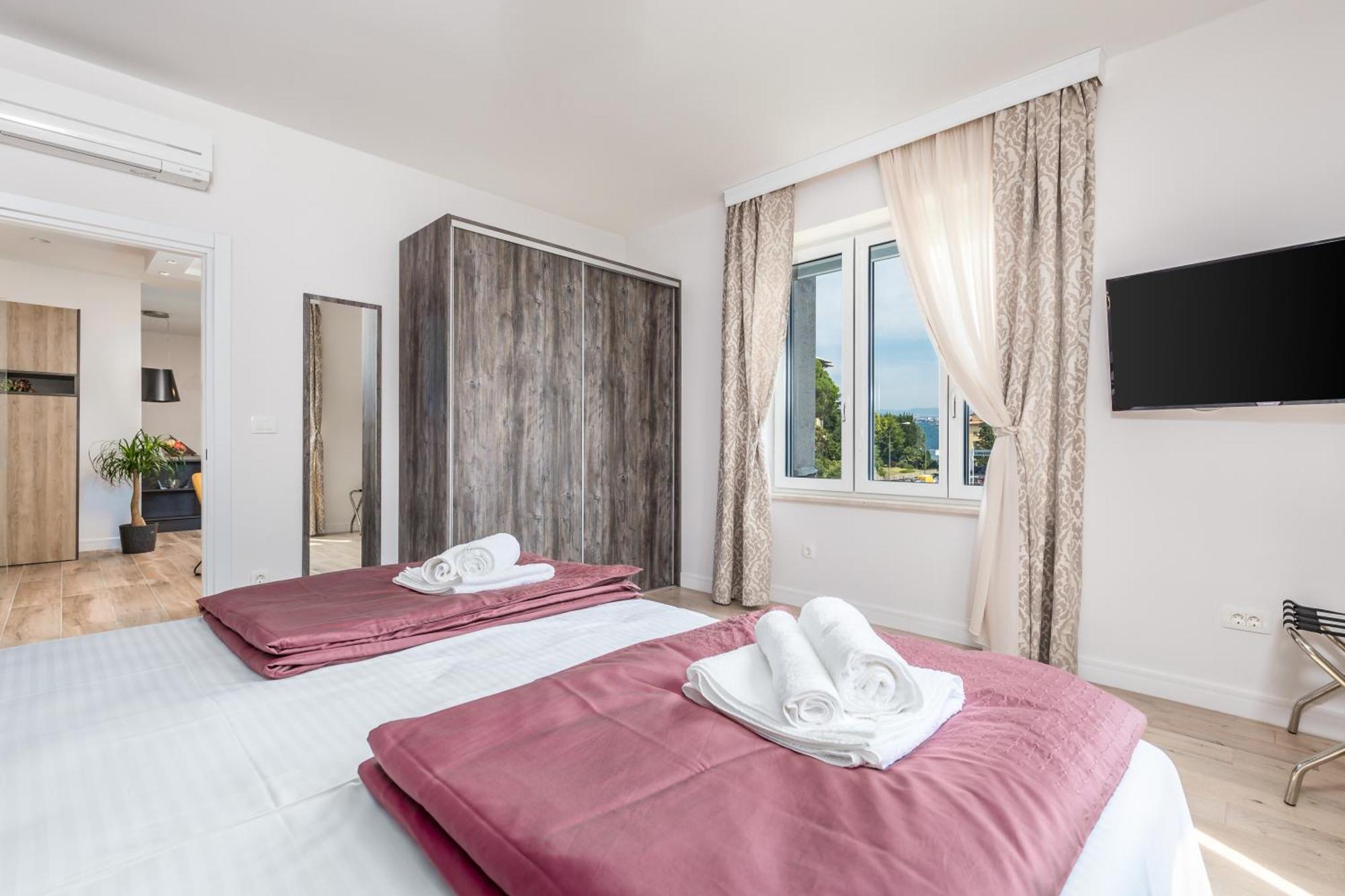 Apartments Liana أوباتيا الغرفة الصورة