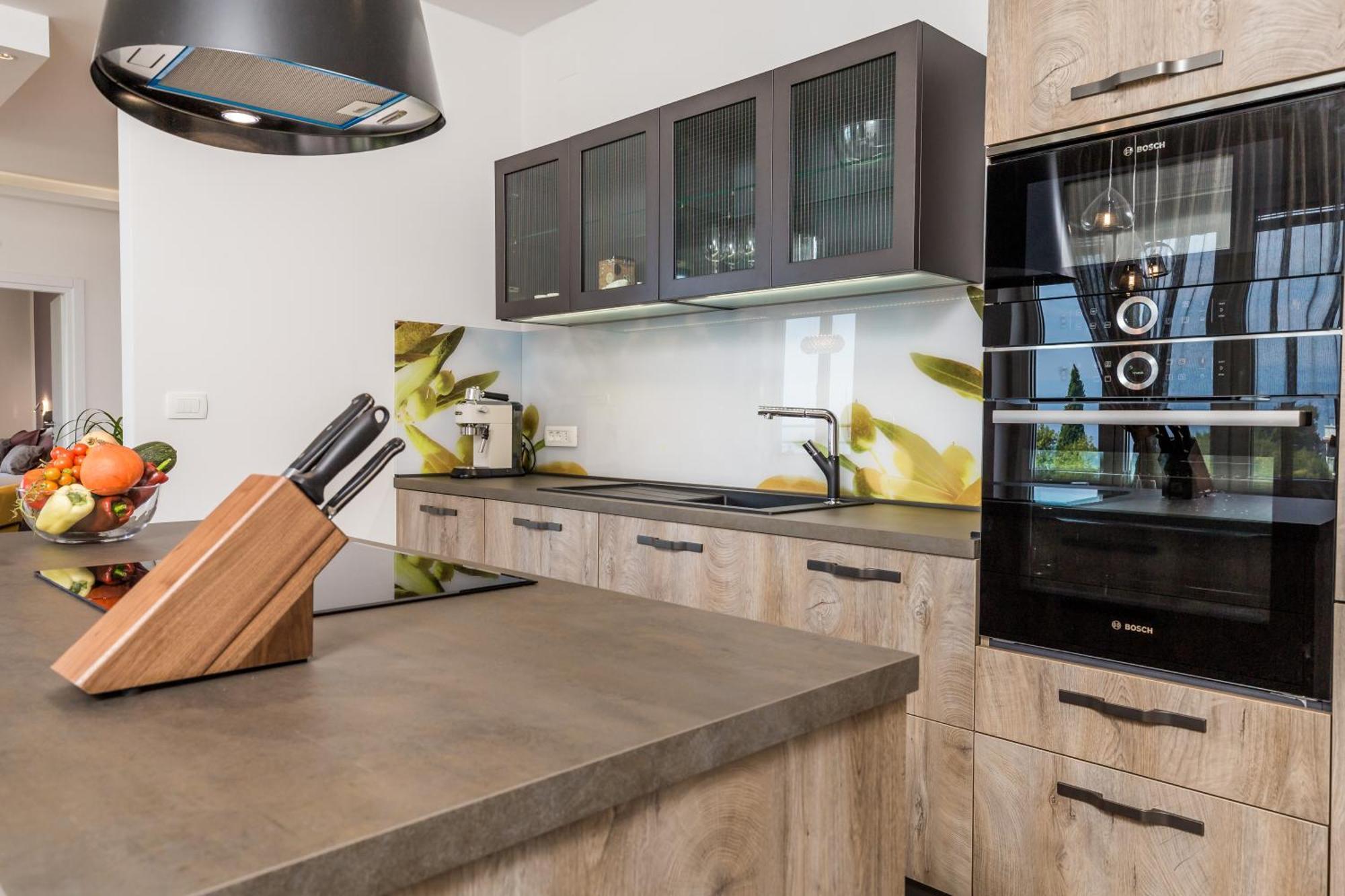 Apartments Liana أوباتيا الغرفة الصورة